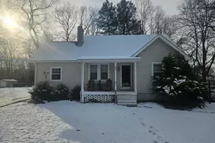 1081 E Butler Ave, Vineland, NJ 08360 - Photo 1