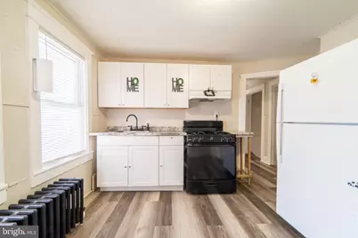 817 E Pear Street, Vineland, NJ 08360 - Photo 7