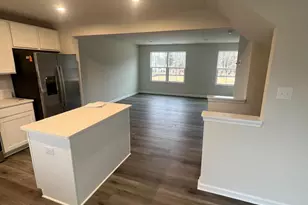 1180 Walnut Rd F32, Vineland, NJ 08360 - Photo 7