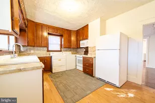 2023 Newcombtown Rd, Millville, NJ 08332 - Photo 3