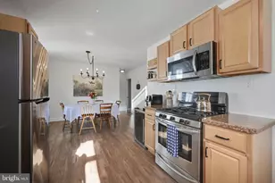 504 Mayfair St, Vineland, NJ 08360 - Photo 5