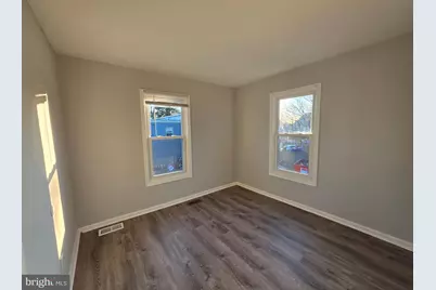 110 N 4th Street, Millville, NJ 08332 - Photo 9