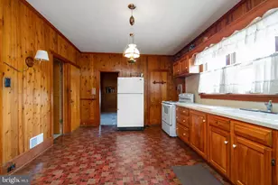 329 Main St, Cedarville, NJ 08311 - Photo 7