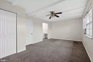 1964 E Oak Rd, Vineland, NJ 08361 - Photo 15