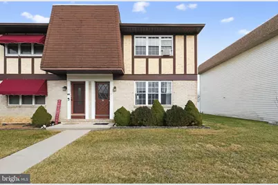 1964 E Oak Road #E1, Vineland, NJ 08361 - Photo 1
