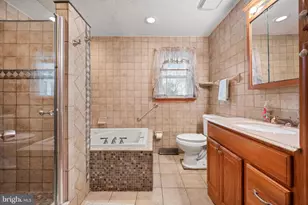 866 N Brewster Rd, Vineland, NJ 08361 - Photo 27