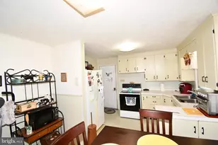 213 N 12th St N N, Millville, NJ 08332 - Photo 11