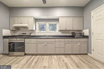 118 W Park Avenue, Vineland, NJ 08360 - Photo 9