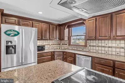 2386 Monroe Avenue, Vineland, NJ 08361 - Photo 9