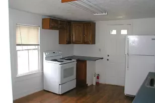 22 Franklin St, Cedarville, NJ 08311 - Photo 3