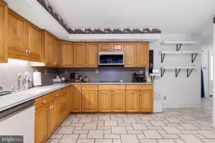 48 Sandy Ln, Millville, NJ 08332 - Photo 9