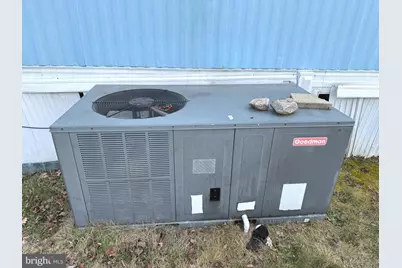 1976 North East Avenue, Vineland, NJ 08360 - Photo 5