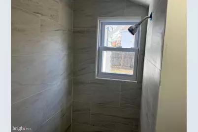 725 E Pine Street, Millville, NJ 08332 - Photo 11