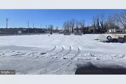 520 E Chestnut Avenue, Vineland, NJ 08360 - Photo 13