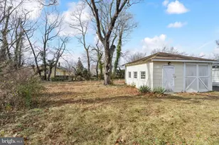 554 N 3rd St, Vineland, NJ 08360 - Photo 23