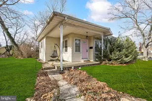 554 N 3rd St, Vineland, NJ 08360 - Photo 1