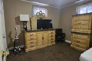 407 W Birch St, Vineland, NJ 08360 - Photo 5