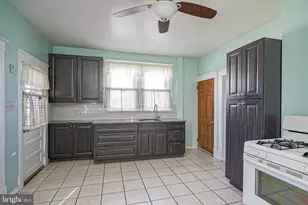 32 S Myrtle St, Vineland, NJ 08360 - Photo 11