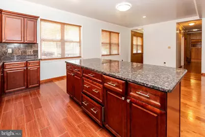 306 S East Avenue, Vineland, NJ 08360 - Photo 27