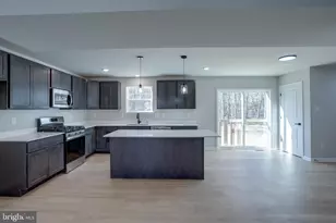 442 Manor Ave, Millville, NJ 08332 - Photo 3