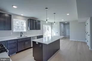 442 Manor Ave, Millville, NJ 08332 - Photo 5