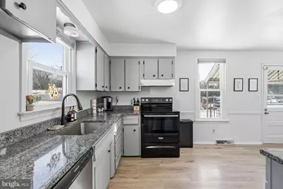 714 E Butler Avenue, Vineland, NJ 08361 - Photo 13