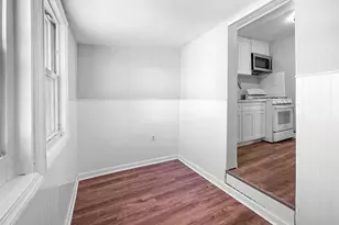 302 W Powell St, Millville, NJ 08332 - Photo 11