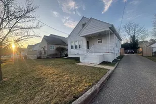 1009 Hamilton Dr, Vineland, NJ 08360 - Photo 1