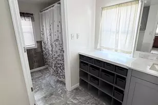 129 Rogers Ave, Millville, NJ 08332 - Photo 25