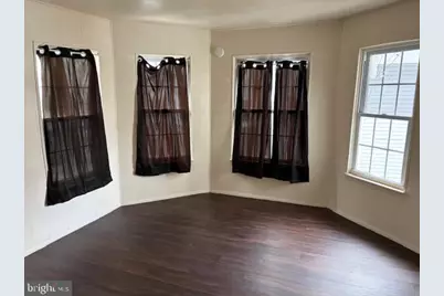 112 W Main Street #B UPSTAIRS, Millville, NJ 08332 - Photo 5