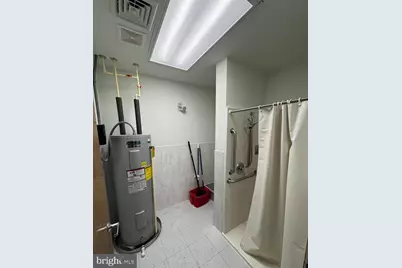 1051 W Sherman Avenue, Vineland, NJ 08360 - Photo 5