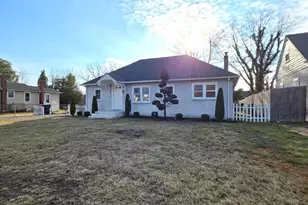 370 S E Ave, Bridgeton, NJ 08302 - Photo 1