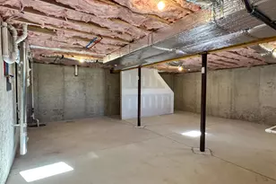 1062 Hickory Dr, Vineland, NJ 08360 - Photo 37