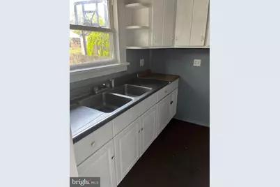 170 S Giles Street, Bridgeton, NJ 08302 - Photo 3