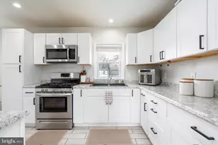 1704 N Valley Ave, Vineland, NJ 08360 - Photo 15