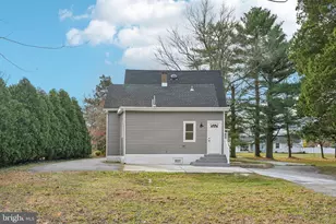 998 E Butler Ave, Vineland, NJ 08360 - Photo 27