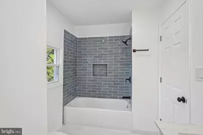 998 E Butler Avenue, Vineland, NJ 08360 - Photo 17