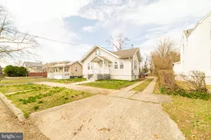 426 W Peach St, Vineland, NJ 08360 - Photo 15