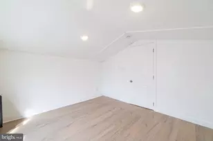 426 W Peach St, Vineland, NJ 08360 - Photo 7