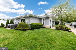 2139 E Chestnut Ave, Vineland, NJ 08361 - Photo 3