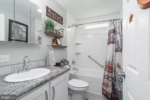 36 Paul Revere Ct, Millville, NJ 08332 - Photo 15