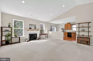 723 Streamview Ln, Vineland, NJ 08360 - Photo 5