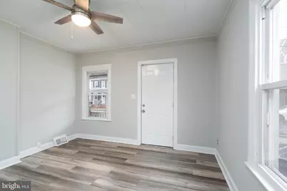 211 W Foundry St, Millville, NJ 08332 - Photo 5