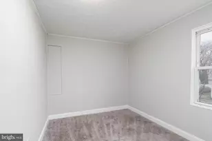 211 W Foundry St, Millville, NJ 08332 - Photo 17