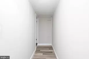 211 W Foundry St, Millville, NJ 08332 - Photo 19