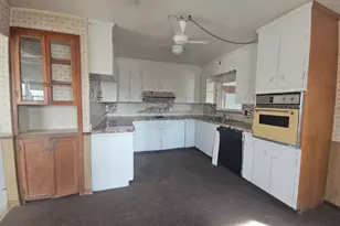 415 Carlton Ave, Millville, NJ 08332 - Photo 5