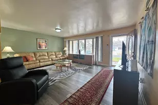 575 Royal Dr, Vineland, NJ 08360 - Photo 3