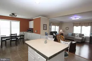 77 Reagan Ct, Millville, NJ 08332 - Photo 7