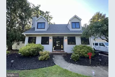 1542 Linden Boulevard, Vineland, NJ 08361 - Photo 1