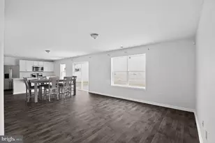 913 MacArthur Dr, Bridgeton, NJ 08302 - Photo 9